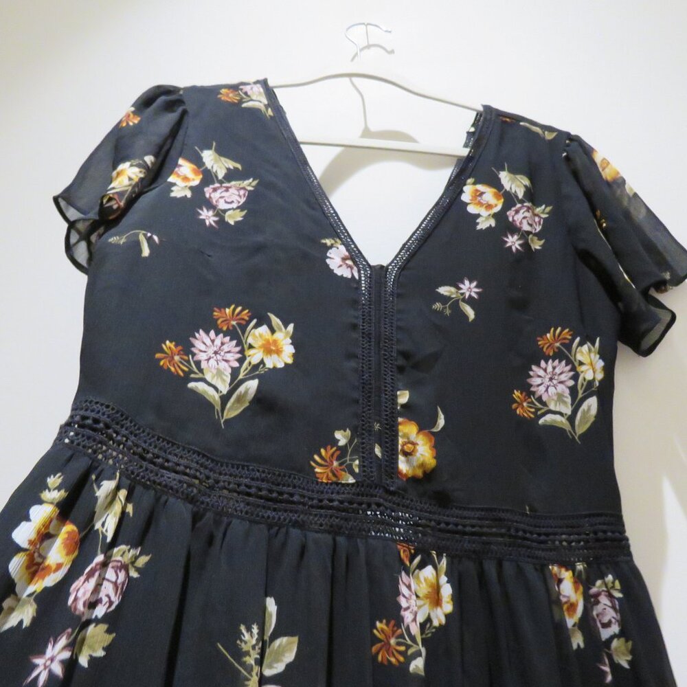 Abercrombie & Fitch Black Floral Maxi Dress - Picture 10 of 15